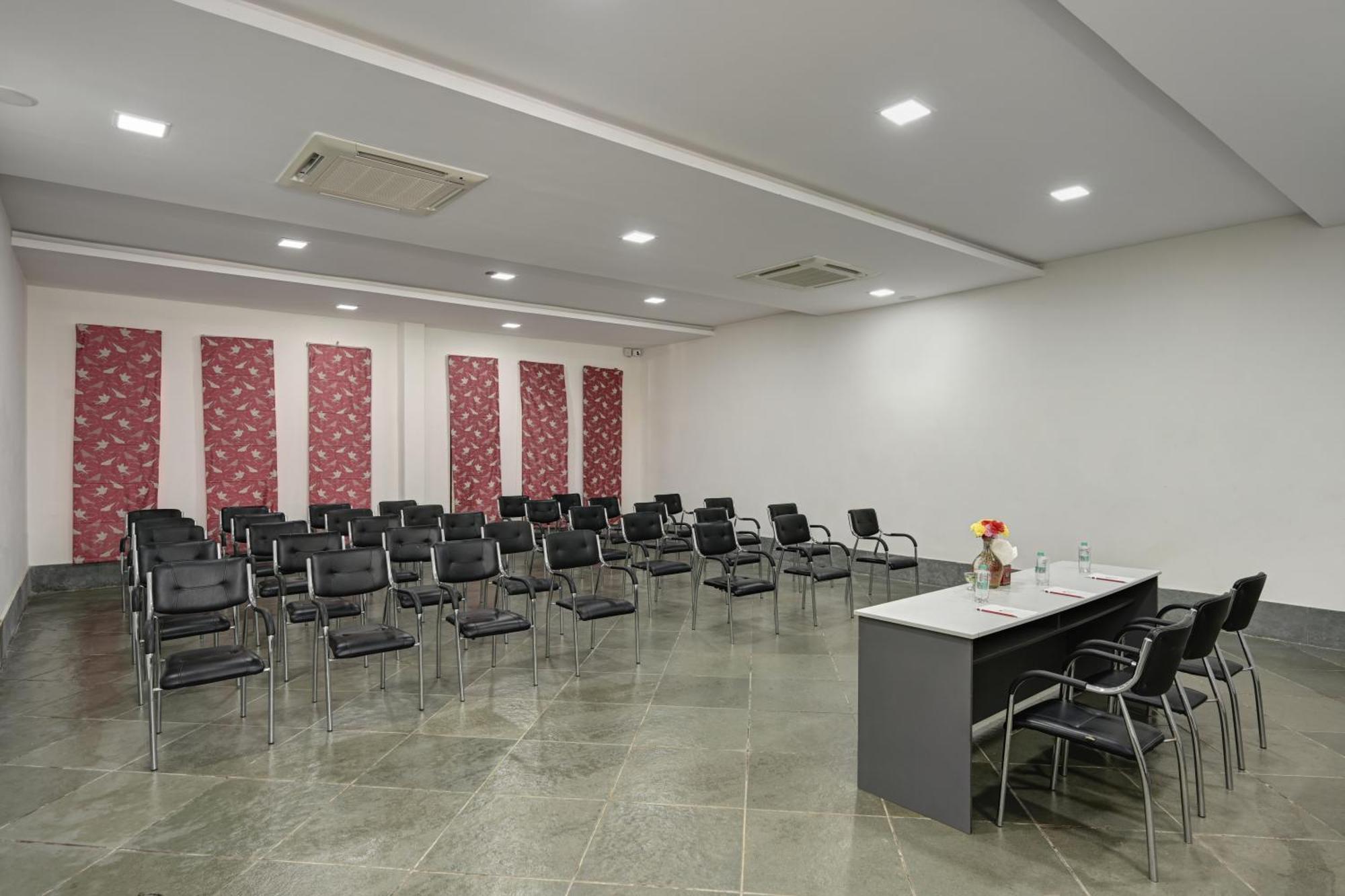 Anandam - A Luxury Resort In Udaipur Exterior photo